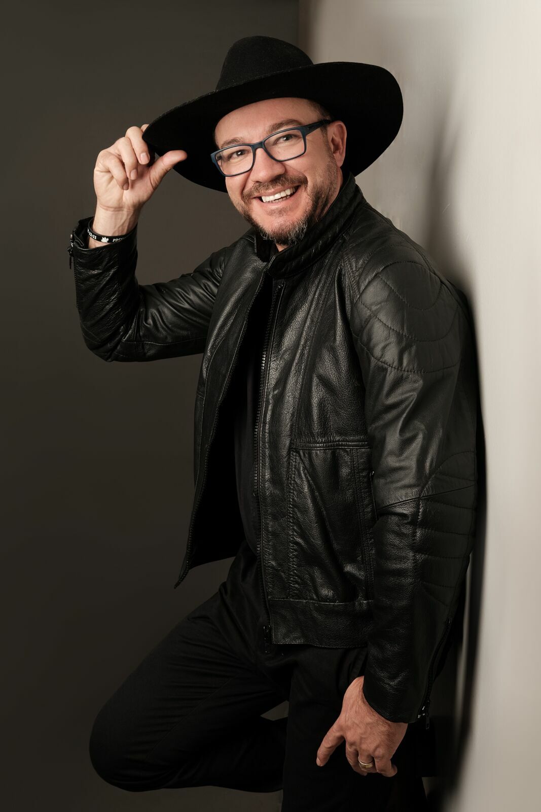 Foto O poder da autenticidade: como se preparar emocionalmente para um retrato profissional Foto O poder da autenticidade: como se preparar emocionalmente para um retrato profissional - Imagem 9