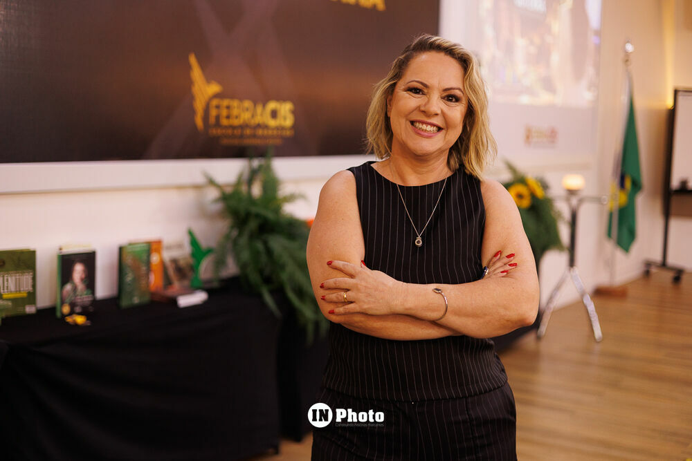 Foto Legado em Retratos: histórias, presença e conexões no treinamento doTerra em Goiânia Foto Legado em Retratos: histórias, presença e conexões no treinamento doTerra em Goiânia - Imagem 1