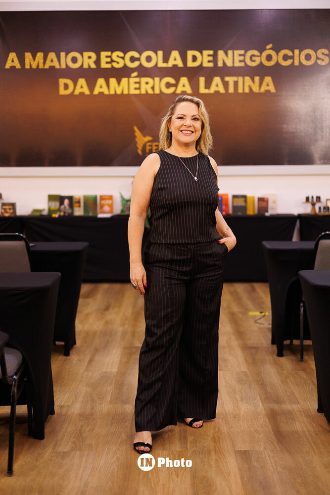 Foto Legado em Retratos: histórias, presença e conexões no treinamento doTerra em Goiânia Foto Legado em Retratos: histórias, presença e conexões no treinamento doTerra em Goiânia - Imagem 0