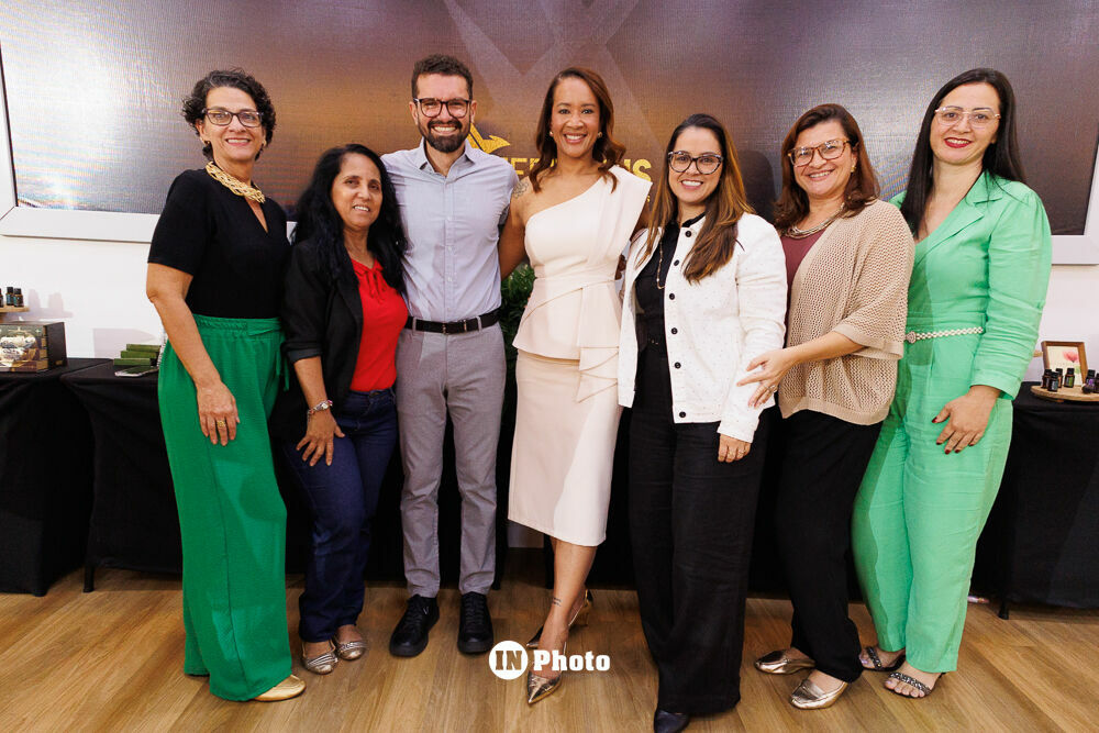 Foto Legado em Retratos: histórias, presença e conexões no treinamento doTerra em Goiânia Foto Legado em Retratos: histórias, presença e conexões no treinamento doTerra em Goiânia - Imagem 232
