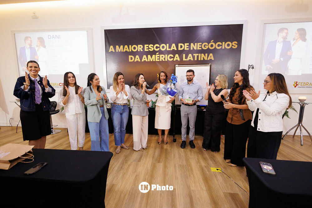 Foto Legado em Retratos: histórias, presença e conexões no treinamento doTerra em Goiânia Foto Legado em Retratos: histórias, presença e conexões no treinamento doTerra em Goiânia - Imagem 219