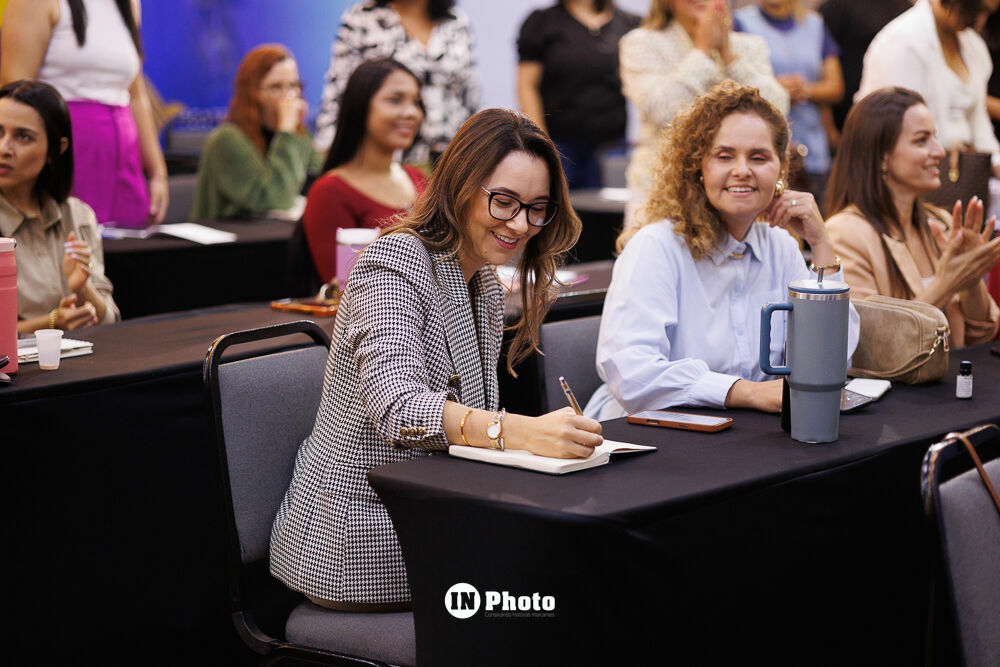 Foto Legado em Retratos: histórias, presença e conexões no treinamento doTerra em Goiânia Foto Legado em Retratos: histórias, presença e conexões no treinamento doTerra em Goiânia - Imagem 51