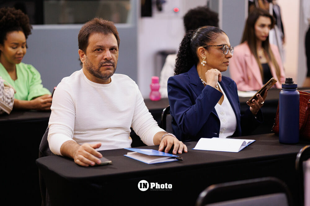 Foto Legado em Retratos: histórias, presença e conexões no treinamento doTerra em Goiânia Foto Legado em Retratos: histórias, presença e conexões no treinamento doTerra em Goiânia - Imagem 56