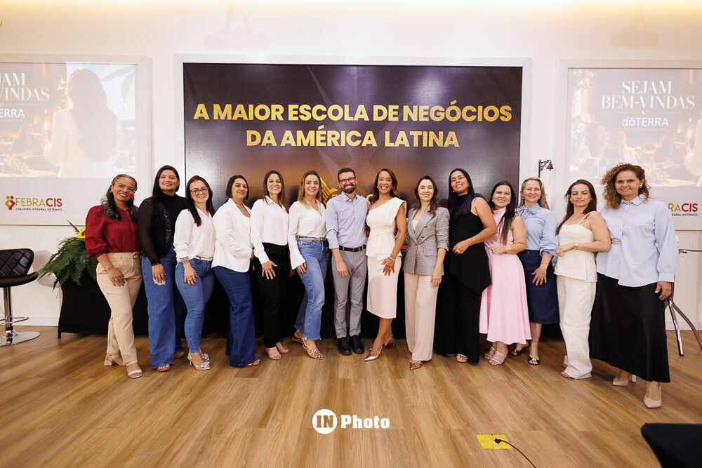 Foto Legado em Retratos: histórias, presença e conexões no treinamento doTerra em Goiânia Foto Legado em Retratos: histórias, presença e conexões no treinamento doTerra em Goiânia - Imagem 247