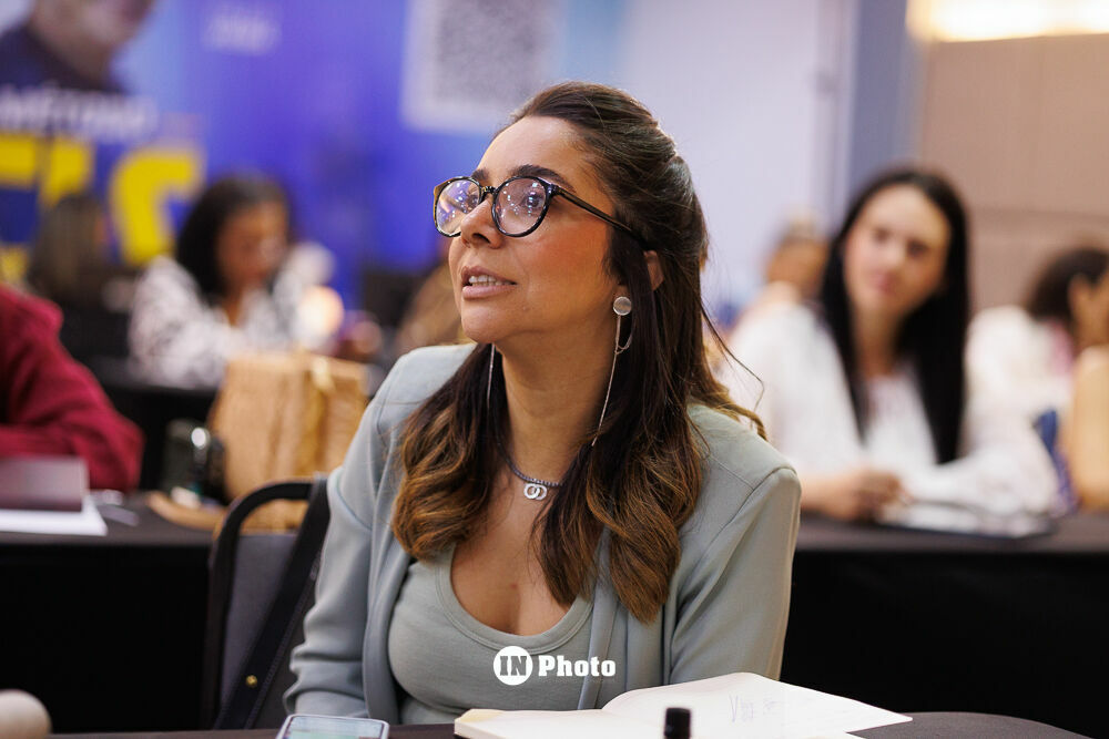 Foto Legado em Retratos: histórias, presença e conexões no treinamento doTerra em Goiânia Foto Legado em Retratos: histórias, presença e conexões no treinamento doTerra em Goiânia - Imagem 137