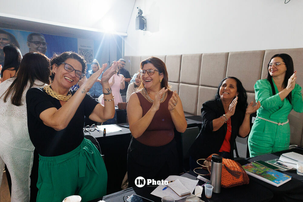Foto Legado em Retratos: histórias, presença e conexões no treinamento doTerra em Goiânia Foto Legado em Retratos: histórias, presença e conexões no treinamento doTerra em Goiânia - Imagem 205