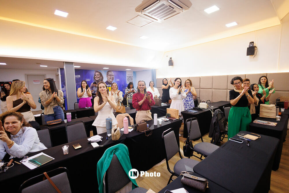 Foto Legado em Retratos: histórias, presença e conexões no treinamento doTerra em Goiânia Foto Legado em Retratos: histórias, presença e conexões no treinamento doTerra em Goiânia - Imagem 221