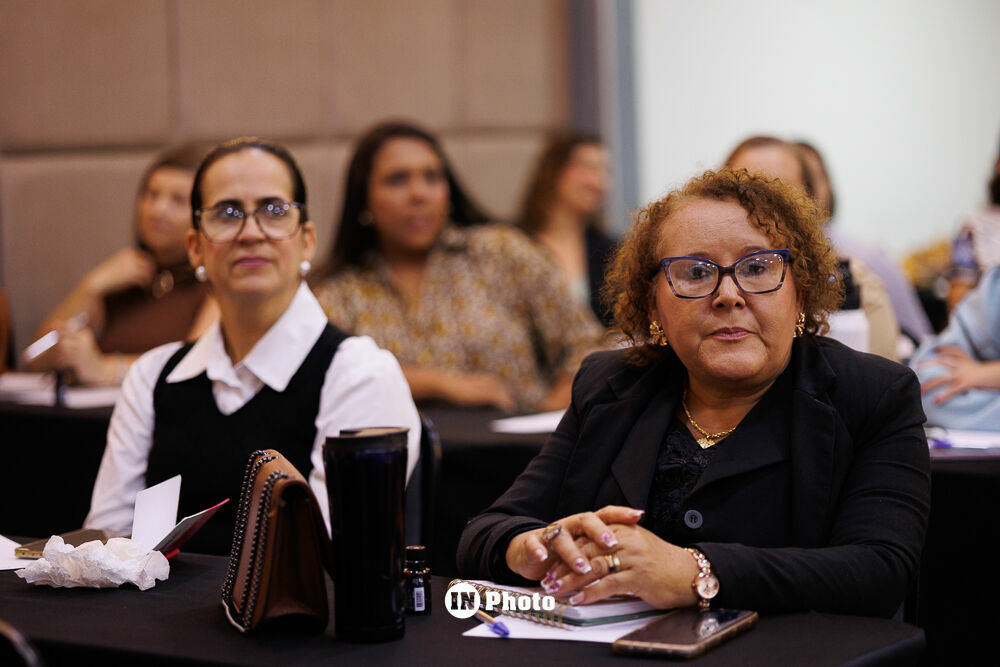 Foto Legado em Retratos: histórias, presença e conexões no treinamento doTerra em Goiânia Foto Legado em Retratos: histórias, presença e conexões no treinamento doTerra em Goiânia - Imagem 103
