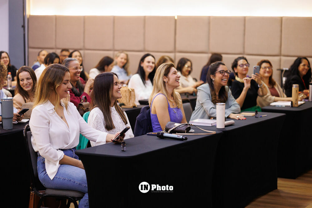 Foto Legado em Retratos: histórias, presença e conexões no treinamento doTerra em Goiânia Foto Legado em Retratos: histórias, presença e conexões no treinamento doTerra em Goiânia - Imagem 46