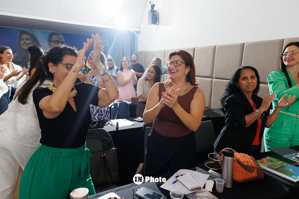 Foto Legado em Retratos: histórias, presença e conexões no treinamento doTerra em Goiânia Foto Legado em Retratos: histórias, presença e conexões no treinamento doTerra em Goiânia - Imagem 204
